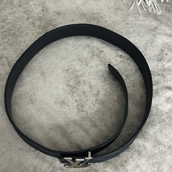Louis Vuitton men’s belt - Picture 4 of 7